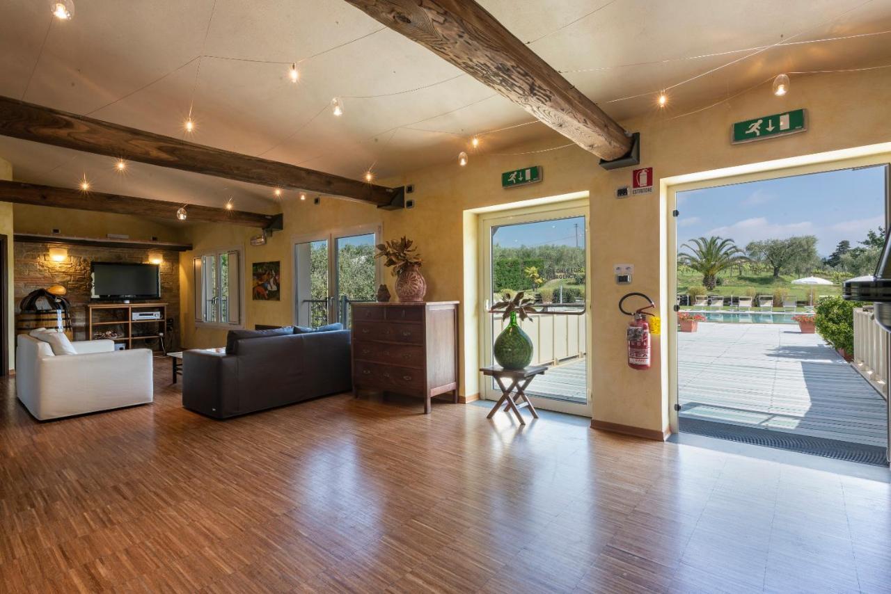 Agriturismo Corte Benedetto Montecarlo Zewnętrze zdjęcie